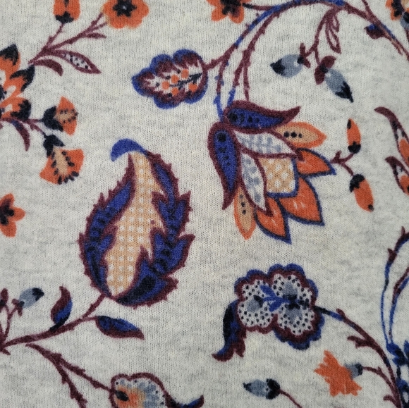 Club Monaco Floral Sweater - Picture 6 of 8